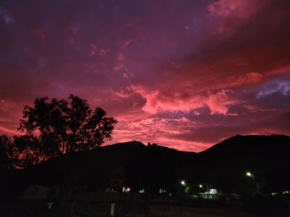 Die Dorpshuis Graaff-Reinet Eksteriør billede